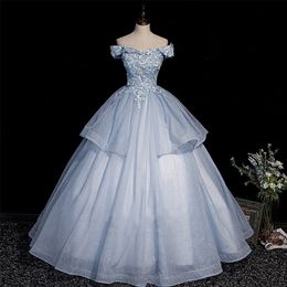 Robes de soirée bleu clair brillant Quinceanera hors de l'épaule dentelle florale tulle robe de bal longueur au sol élégant robe de baile 230221