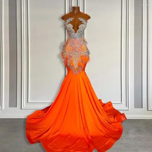 Feestjurken lange sinaasappel gemonteerde zeemeermin prom jurk 2024 zilveren kralen Rhinestone Afrikaanse zwarte meisjes satijnen luxe gala -jurken