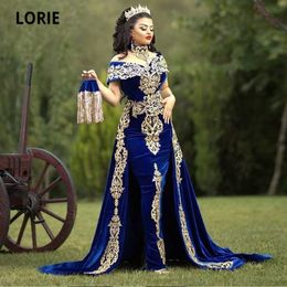 Feestjurken Lorie Marokkaanse Caftan Avondjurk Goud Appliques Lace Cap Sleeve Royal Blue Mermaid Velvet Arabische prom -jurken feestjurk 230223
