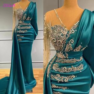 Robes de soirée de luxe à manches longues sirène soirée cristaux scintillants élégant Satin Dubai femmes robes formelles pure cou 230208