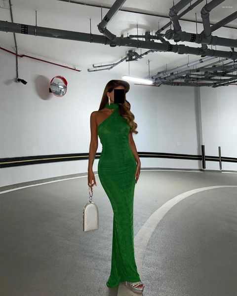 Vestidos de fiesta Sirena Terciopelo verde Sin espalda Ocasión formal Vestido de noche de temperamento de graduación de Dubai para mujer