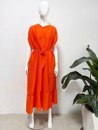 Robes de fête Miyake plissée du cou carré de chantier l'ourlet solide rétrécissement longue ceinture en vrac confortable 1024 été