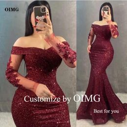 Feestjurken OIMG Glitter Bordeaux Zeemeermin Avond Uit De Schouder Lange Mouwen Kant Bloemen Vrouwen Formele Prom Jassen Plus Size