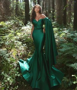Robes de fête One épaule Sirène Soirée Elegant Dark Green Arabe Special Occasion Robe Custom Long Women Prom Robes