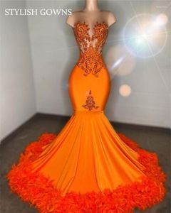 Party Dresses Orange Sheer O Neck Long Prom Dress For Black Girls 2023 Beaded Crystal Diamond Birthday Feathers Evening Gown