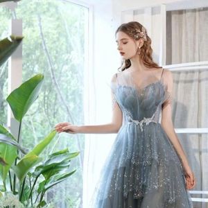 Abiti da festa Blu pallido A-line Sweetheart Pizzo Tulle Abito da sposa Cinturino per spaghetti Senza maniche Appliques senza schienale 2023