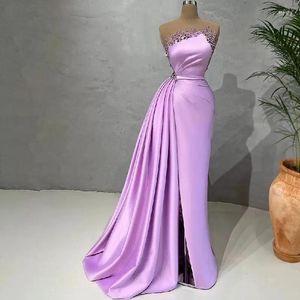 Robes de soirée violet classique robe de soirée sans manches bateau satin appliques paillettes perlées fente latérale robes de bal grande taille sur mesure