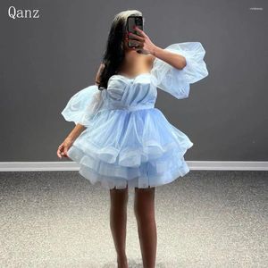 Feestjurken Qanz Tiered Sky Blue Mini Cocktail Dress Graduation jurk afneembare puff mouwen TULLE Korte Homecoming Vestidos de Fiesta