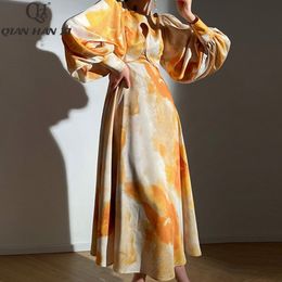 Robes de soirée QHZ Printemps / Été Designer Fashion Robe à manches lanterne pour les femmes Peint à la main jaune creux vintage party Slim robe midi 230314