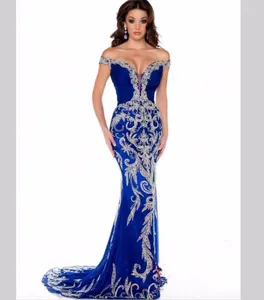 Robes de fête Robe de soirée Blue Royal Robe arabe Robe brodé Crystal perle Banquet Ball Custom