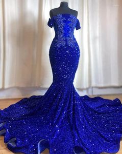 Vestidos de fiesta Royal Blue Velvet Mermaid brillante Prom formal para mujeres fuera del hombro Corsé Corsé Corsé Gala de gala Negra Negra