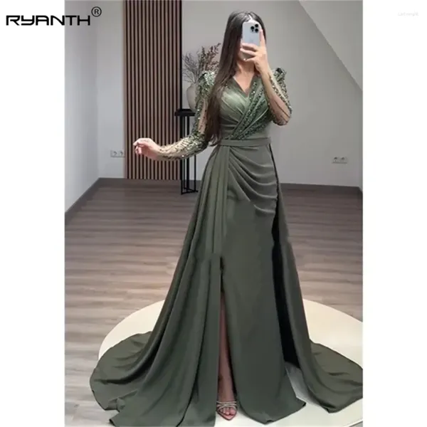 Vestidos de fiesta ryanth elegante vaina en v con lentejuelas de lentejuelas de satén