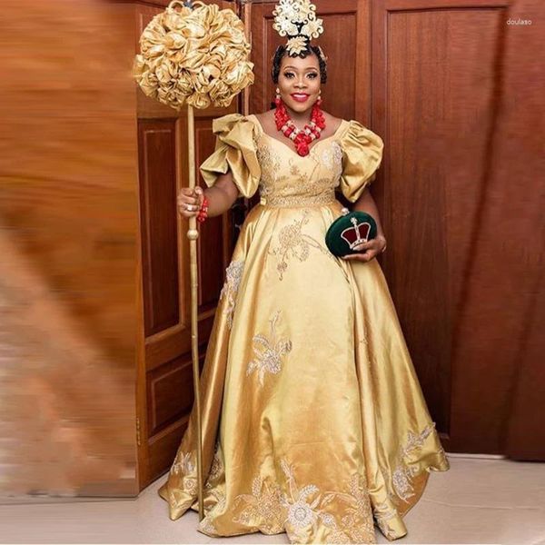 Vestidos de fiesta Arabia Saudita oro baile de graduación Apliques de encaje fruncido mangas cortas una línea vestidos de noche mujeres vestido para ocasión Formal bata