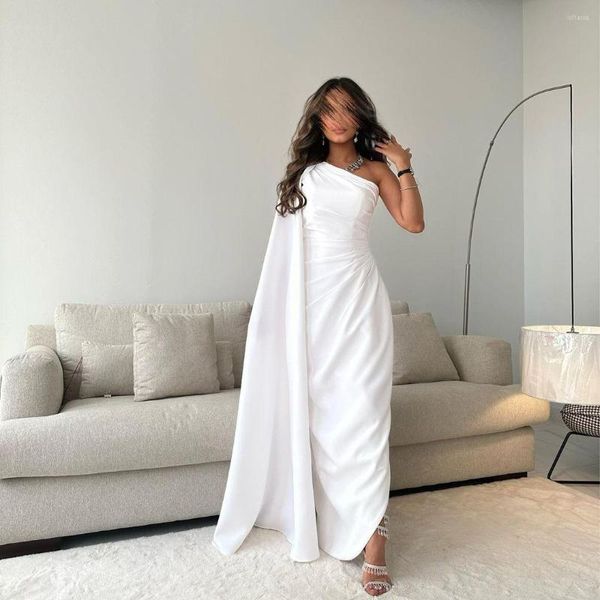 Robes de soirée Arabie Saoudite Femmes de bal une épaule longueur de plancher plissé occasion formelle robe tempérament soirée