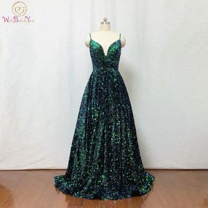 Feestjurken lovertjes bling groene avondjurk spaghetti riem prom jurken lange vrouwen formele jurk op maat gemaakt gemaakt