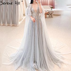 Feestjurken Serene Hill Luxe Dubai Gray Evening Formele jurken met veren Cape Shawl Goud Arabische vrouwen Wedding Party Jurken Long La70640 230208