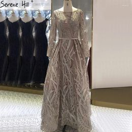 Feestjurken Serene Hill Pink A-Line Luxe Evening Jurk 2024 Lone Mouwen Beading Crystal O-Neck Formal Wear Jurk CLA70743