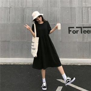 Robes de fête robe à manches courtes femmes O-cou o-cou solid mid-coualf basic bensian preppy Style simple low low high street harajuku adolescents Ins