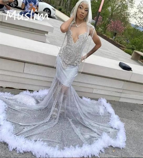 Robes de fête Sparkle Black Girl Prom Robe avec plume Luxury Breded Sirène Aso Ebi Robes de soirée 2024 Tassel Silver Sequin Anniversaire