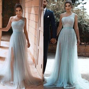 Vestidos de fiesta Sparkly Prom Long 2023 Lentejuelas Tulle Light Blue Gown Un hombro Sexy Slit Formal Evening Robes De Cocktail