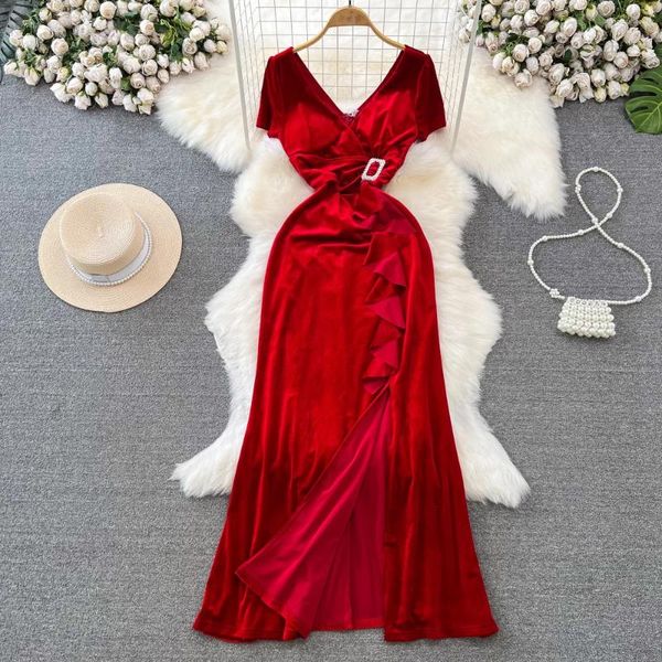 Robes de soirée d'été femmes robe longue en velours rouge sexy col en v à manches courtes taille haute robes minces dame irrégulière volants fendus robes