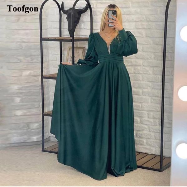 Robes de fête toofgon Simple Dark Green Satin Prom Prom Femmes Longues manches de soirée en V