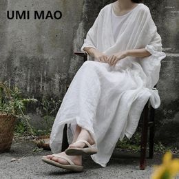 Robes de fête umi mao forêt respirant la robe longue robe élégante femme l'été ramie style art robe voyage zen blanc femme y2k