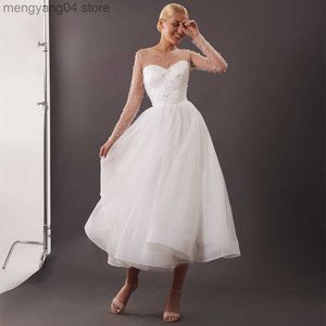 Robes de soirée robe de mariée 2023 perles O cou illusion thé longueur robe de mariée courte tulle blanc une ligne simple robe de mariée midi manches longues T230502