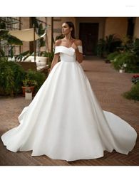 Feestjurken Witte bal trouwjurk Off-shoulder Sweetheart Bruids lange jurk Eenvoudig satijn met sweeptrein Vestede De Novia Encaje