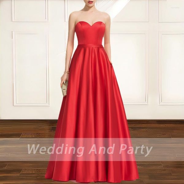 Robes de soirée Robe de soirée de bal d'étudiants pour femmes Sexy Satin Bustier Une ligne Rouge Noir Long Mariage Plus La Taille Cérémonie