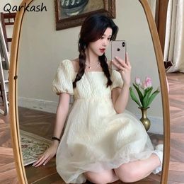 Robes de fête Femmes Hobe Puff Sleeve Bubble Mesh Slender Double couches Sweet Princess Lace Up Backless Chic Fashion Fashion French Style Vestidos