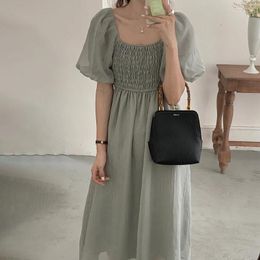 Robes de fête Été Vintage Square Collier Long Robe mince Stretch Stretch Buste Puff Sleeve Flare Hem Dress Sarafan French Style Sarafan