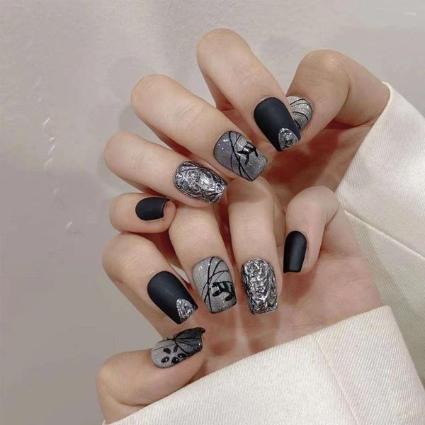 Fête faveur 10 pcs noirs argent court carré faux ongles luxury chinois de la peinture à l'encre Style à main