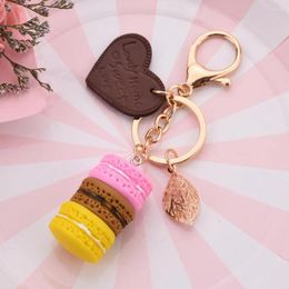 Party Favor 100pcs Résine Macaron Gâteau Porte-clés En Métal Tour Eiffel Sac Charme Porte-clés Fournitures De Mariage Faveurs