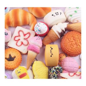 Party Gunst 10pcs Medium Mini Soft Squishy Bread Cute Package Toys Key Rising Wipes Anti Drop 2021 Delivery Home Garden Feestelijke Supp DHWFJ