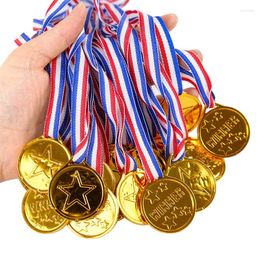 Party Favor 10pcs Médailles d'or en plastique pour les vainqueurs pour enfants Game Sports Reward Cups Toys Parties