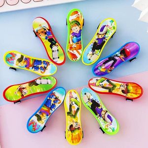 PARTY GOVEN 12/30 PCS MINI KIDS TRUCHT SCOOTER TOEYS KINDEREN JAGE VIJER VAVERS JAGEN EN GIRLS PINATA FULLERS Geschenktas Carnival Prijzen