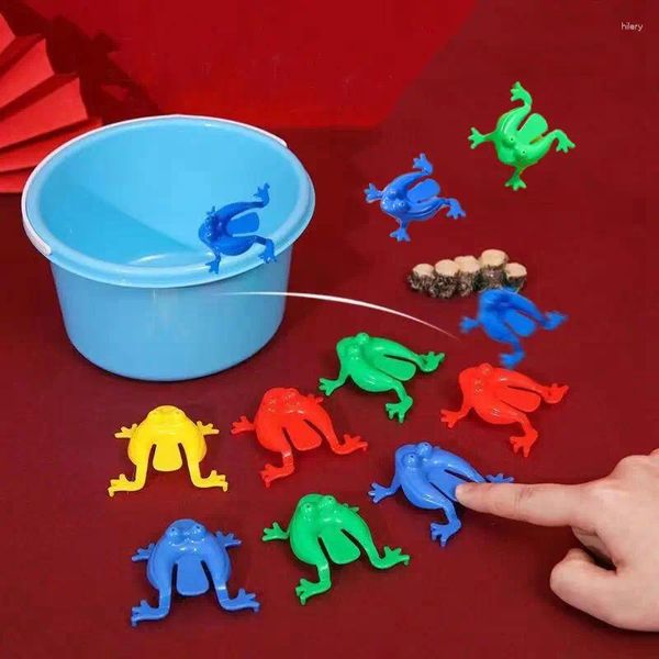 Party Favor 12pcs Nouveauté sautage Frog Bounce Family Classic Toy Kid Gift Kindergarten Game Giveaways Children anniversaire