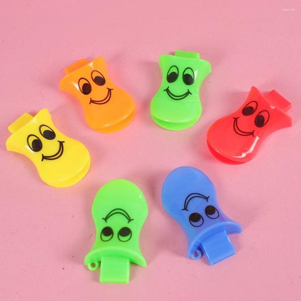 Fête Favoris 15pcs dessin animé Colorful Smile Whistles Toys for Kids Birthday Favors Baby Shower Cadeaux Christmas Pinata PILLERS GOODIE BAG