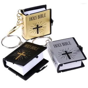 Party Favor 1PC 4 3,4 1,1 cm MINI ANGLAISE SALLE Bible Keychain religieux Jésus chrétien Cross Key Ring Gift for Festival Decoration