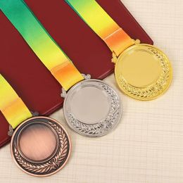 Favor de la fiesta 2 pulgadas Medalla del premio de bronce de plata de oro con cinta del cuello 1er 2º 3er premio para niños Reunión de deportes escolares