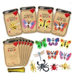 Party Favor 30pack Valentin Day Cadeaux ensemble pour les enfants 6 Bugs Toy Toy Cards d'échange de valentine Kit Boys Girls School Favors