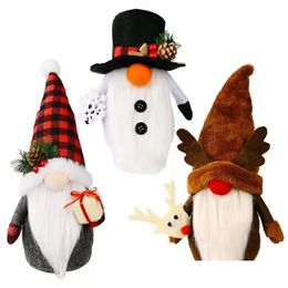 Party Favor Décorations de Noël Gnome sans visage à la main en peluche Santa Bonhomme de neige Renne Poupée Accueil Windows Ornement Drop Livraison Gard Dhitc