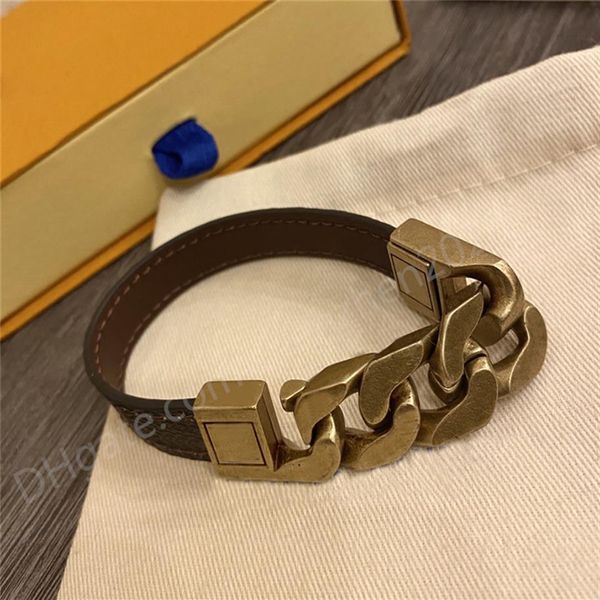 Party Favor Classic Fashion Brown Black PU Leather Letter Bracelet con caja de regalo Rough Cut-out Chain Charm Bracelets246I