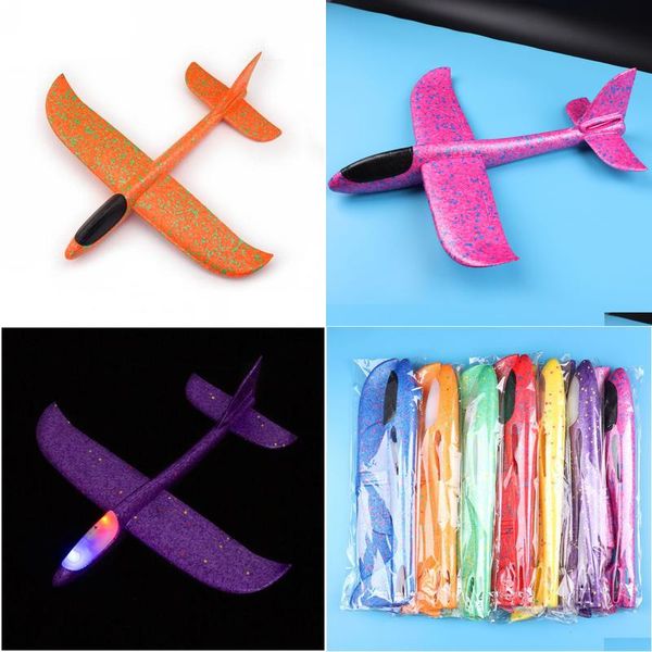 Party Favor DIY Main Throw LED Éclairage Vol Planeur Avion Jouets Mousse Avion Modèle Jeux de Plein Air Flash Lumineux Pour Enfants Dh97 Dhfc9