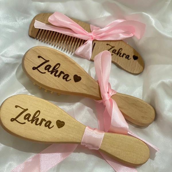 Party Favor Gravé Personnalisé Brosse à cheveux en bois Personnalisé Demoiselles d'honneur Peigne à cheveux Cadeaux d'anniversaire pour enfants Cadeau de Noël