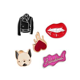 Feest voorstander van Europese en Amerikaanse broches Creatieve cartoon schattige liefde hondenkleding Vermilion broche jurk badge drop levering home g otwy9