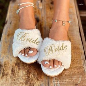 Party Favor Gifts voor bruidsmeisje Lady Birhtday Gift Personaized Outdoor Indoor Sandalen Wedding Bride To Be Bachelorette Hen Po Prop