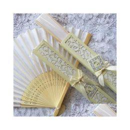 Party Favor Personnalisé Luxueux Soie Fold Hand Fan Personnalisé Gravé Logo Ventilateurs Pliants Avec Boîte-Cadeau Faveurs Cadeaux De Mariage Drop Dh1Z0