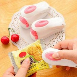 Party Gunst Draagbare Huishoudelijke Mini Sealing Machine Warme Sealer Capper Food Saver voor Plastic Zakken Pakket Gadgets